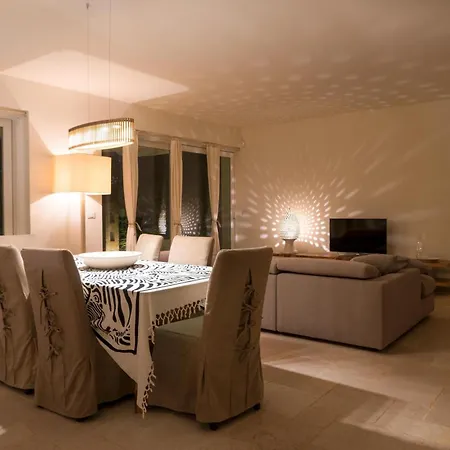 Casa Artemide * Каровиньо